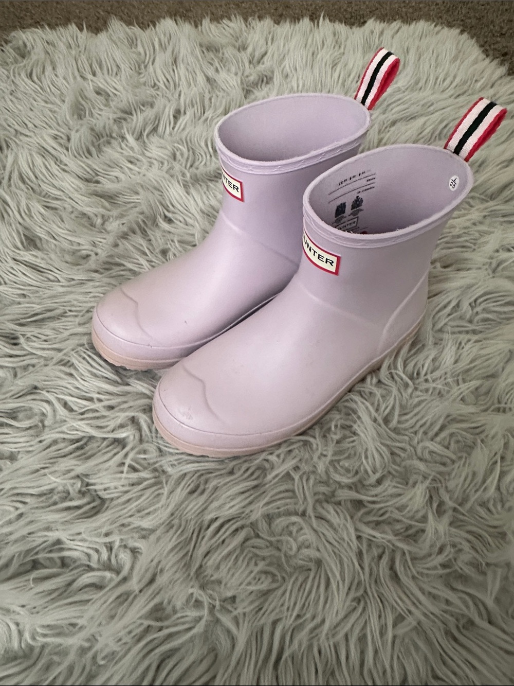 Hunter Short' Lilac Rain Boots with Striped Pull Tabs